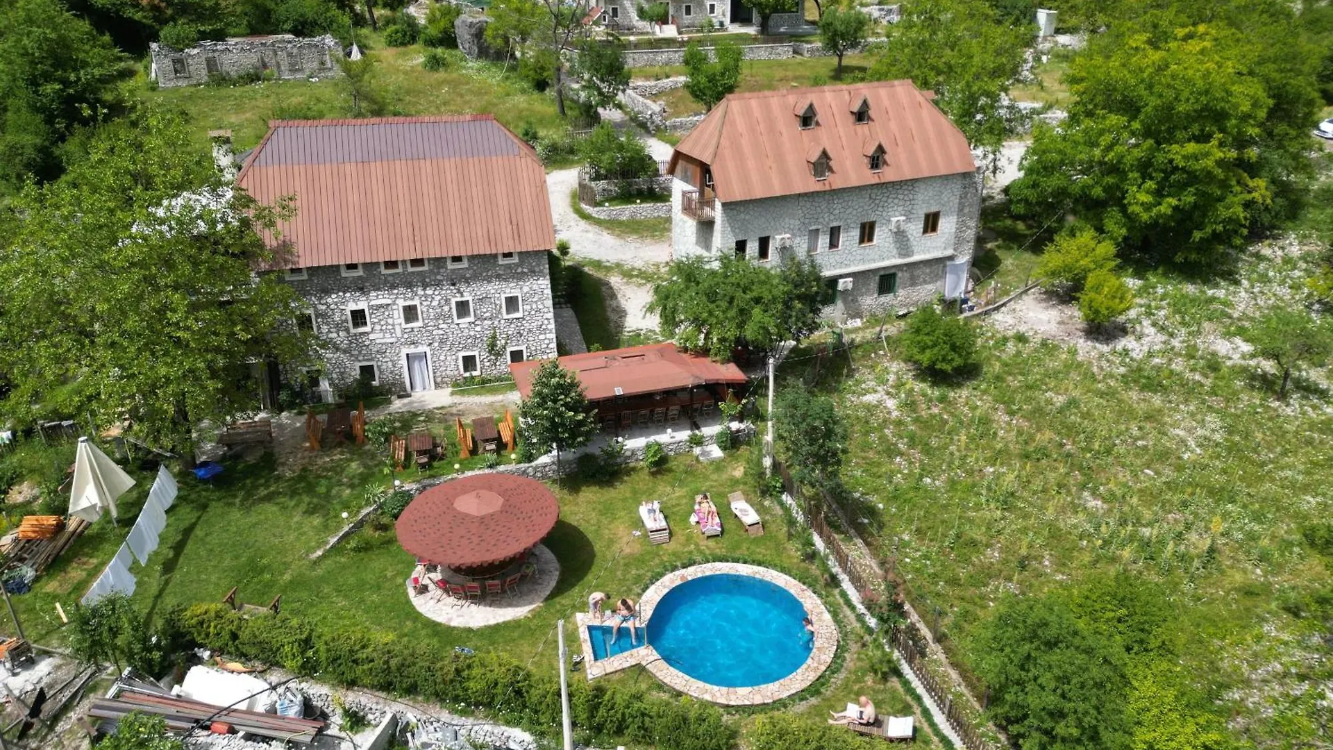 בית הארחה שקודר Guesthouse Prek Bjeshka