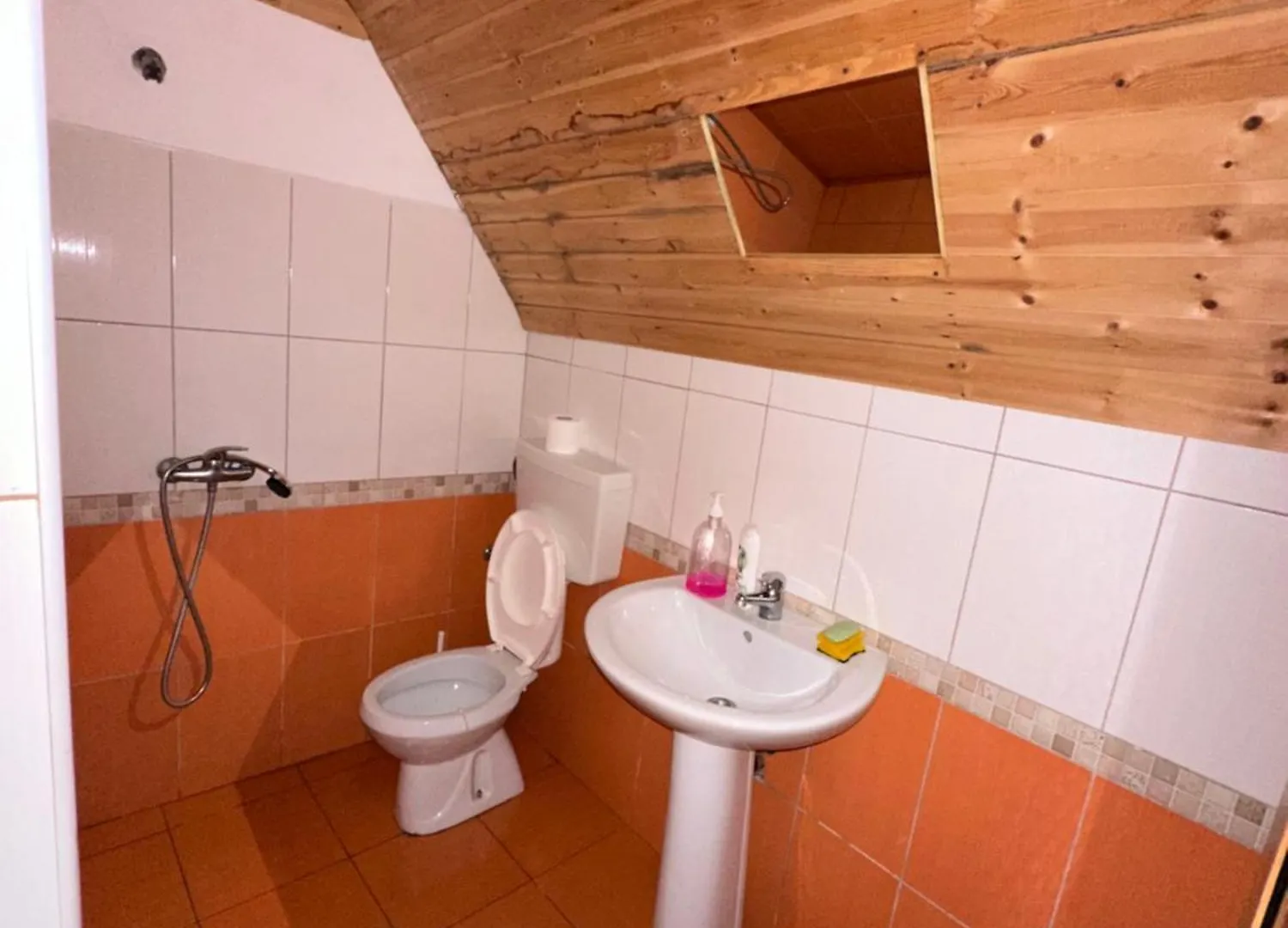 שקודר Guesthouse Prek Bjeshka